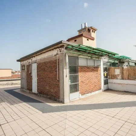 Apartment Azzarita, By Short Holidays Bologna