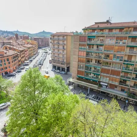 Azzarita, By Short Holidays Bologna